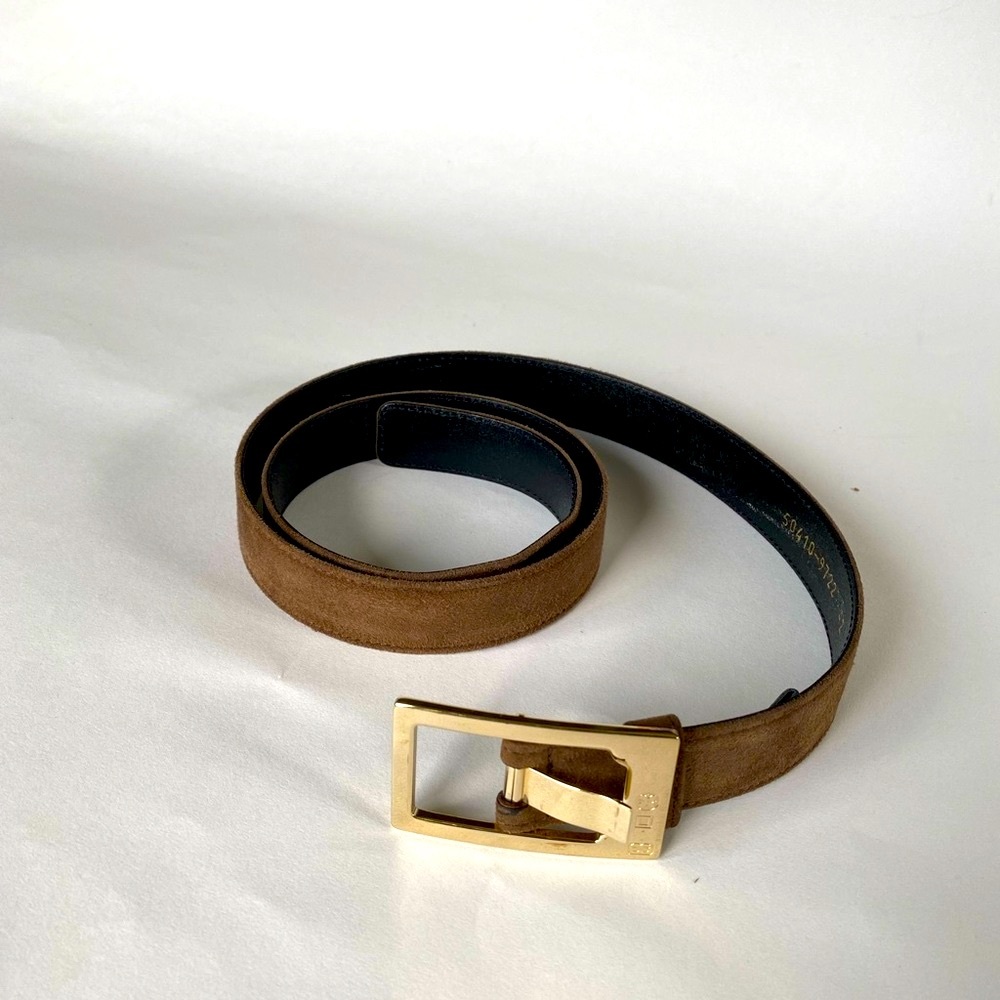 Escada belt